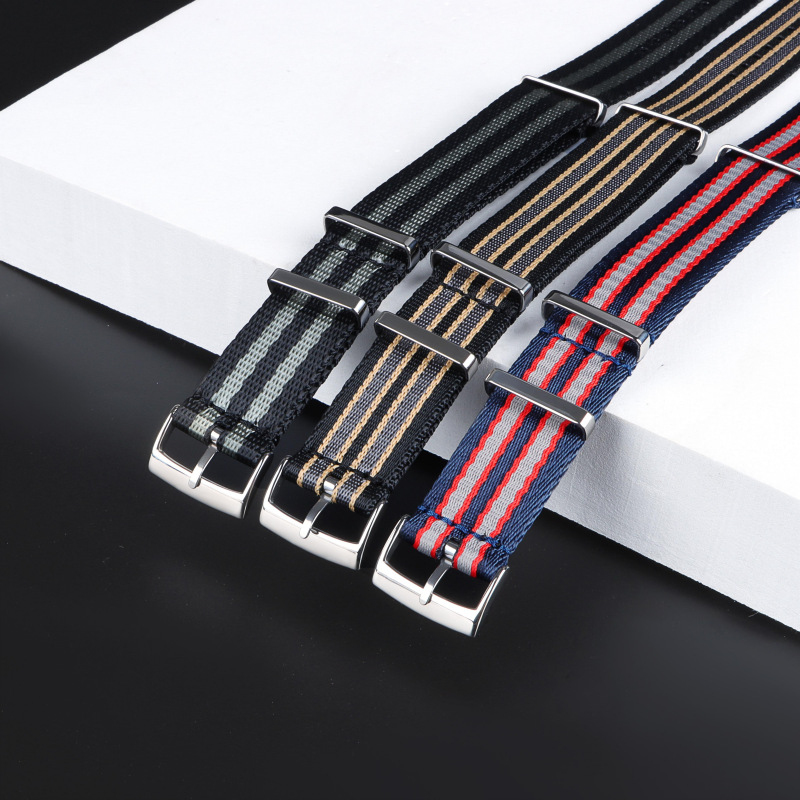สายนาฬิกาผ้าใบไนลอนแบบพรีเมียม - Nato Strap Nylon บทวิจารณ์และราคา